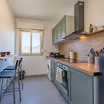 Le Bosquet - Appt Climatise Proche Apartamento